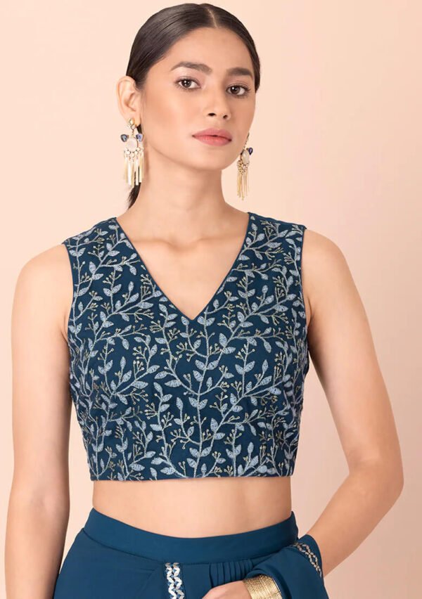 بلوزة قصيرة مخططة باللون الأزرق المخضر